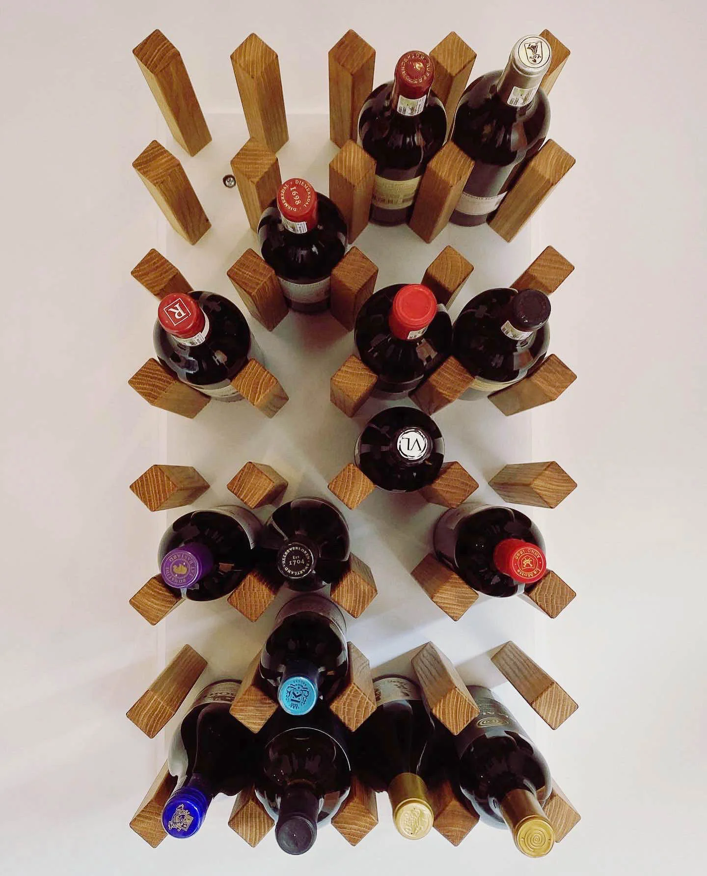 Lonon Interiors / Wine rack in London