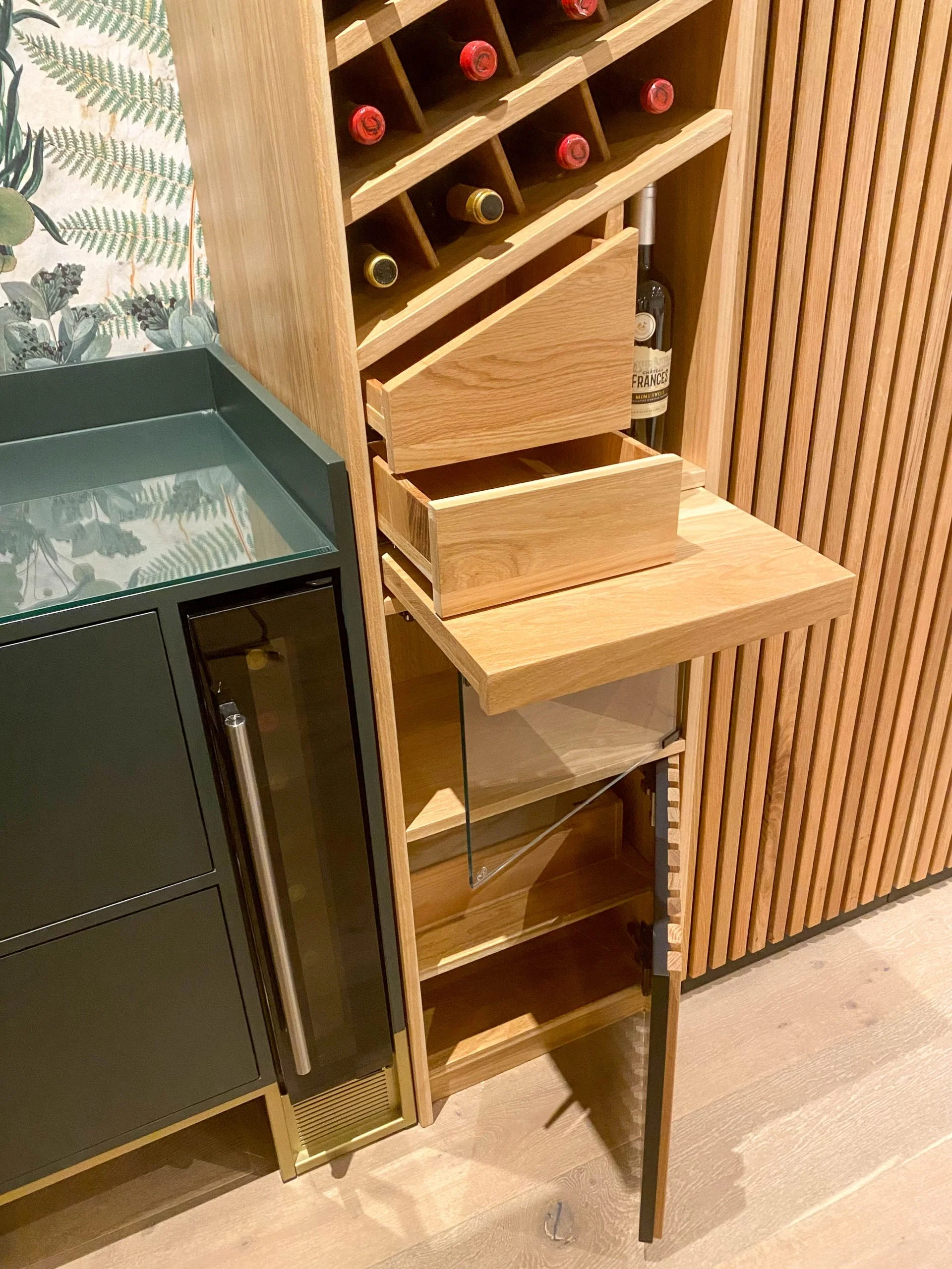 Lonon Interiors / Bespoke furniture in London