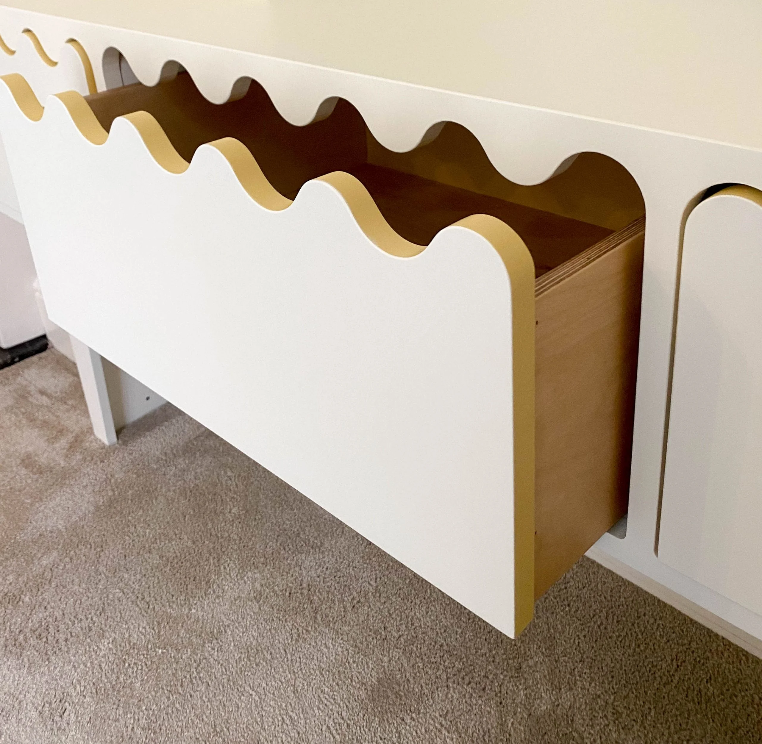 Lonon Interiors / Bespoke furniture in London